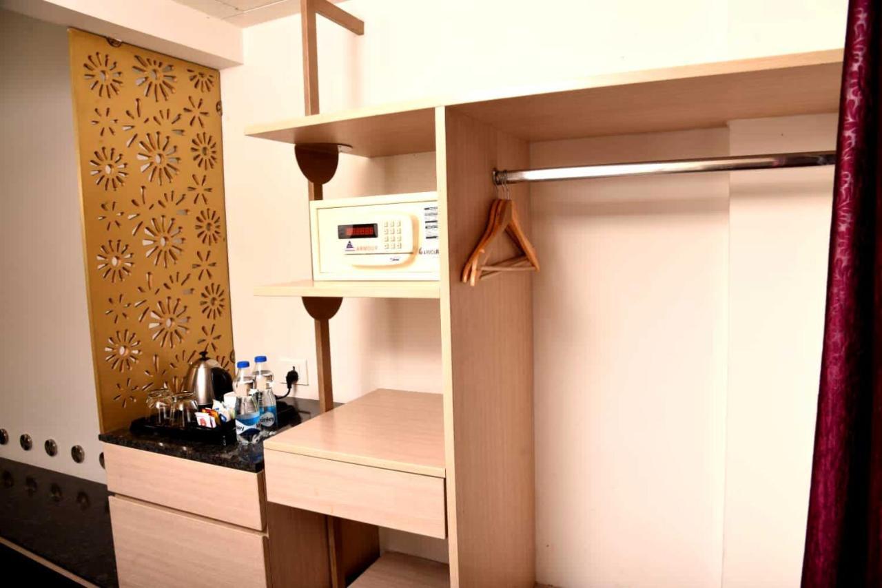 Hotel Sabareesh Park Madurai Exterior photo